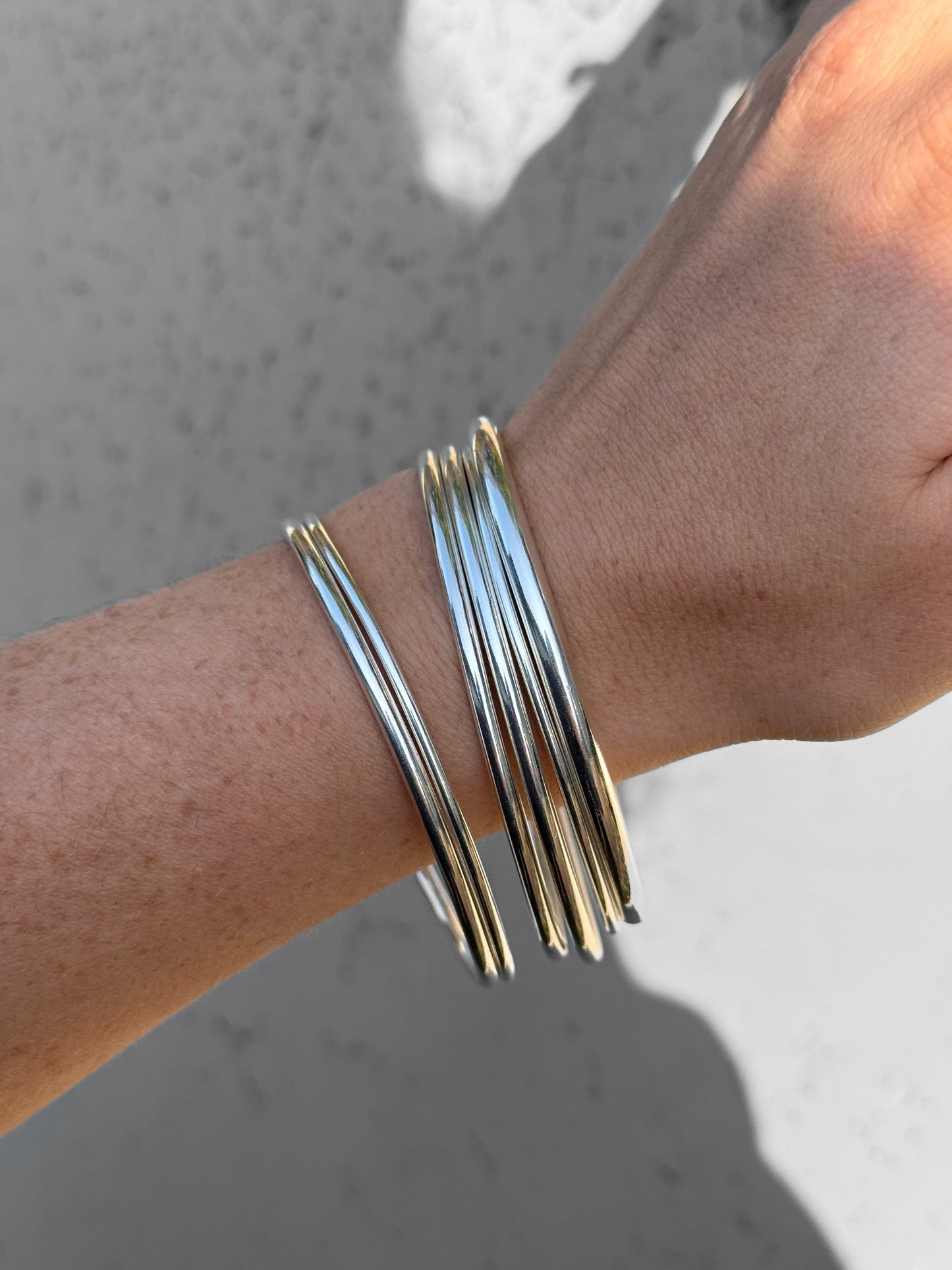 SILVER BANGLE