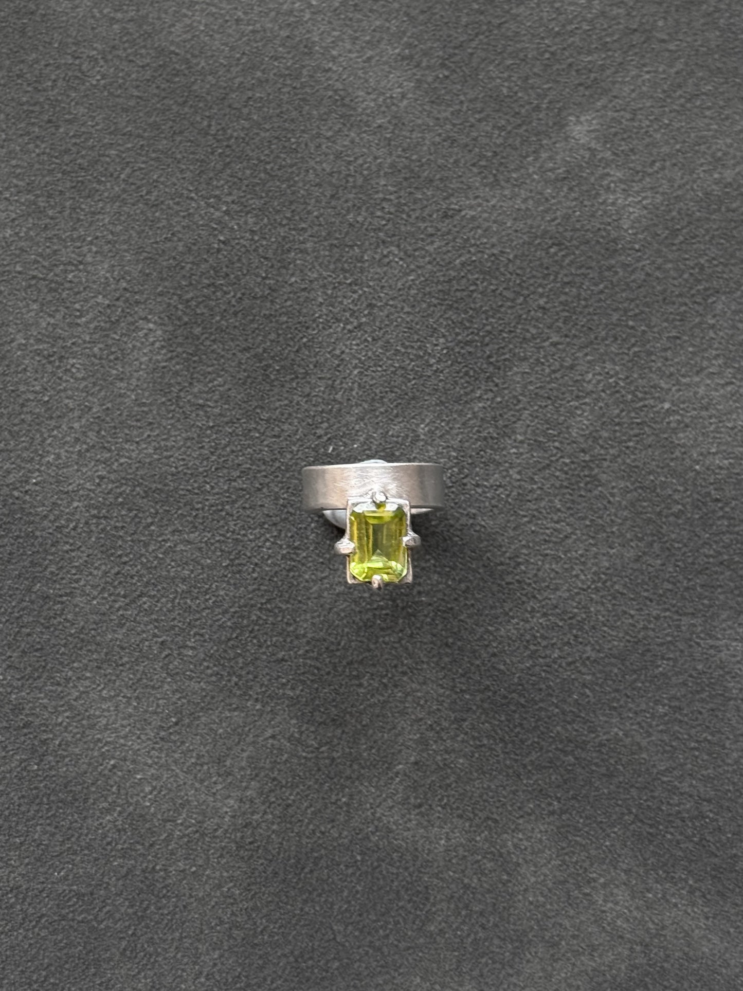PERIDOT EAR CUFF