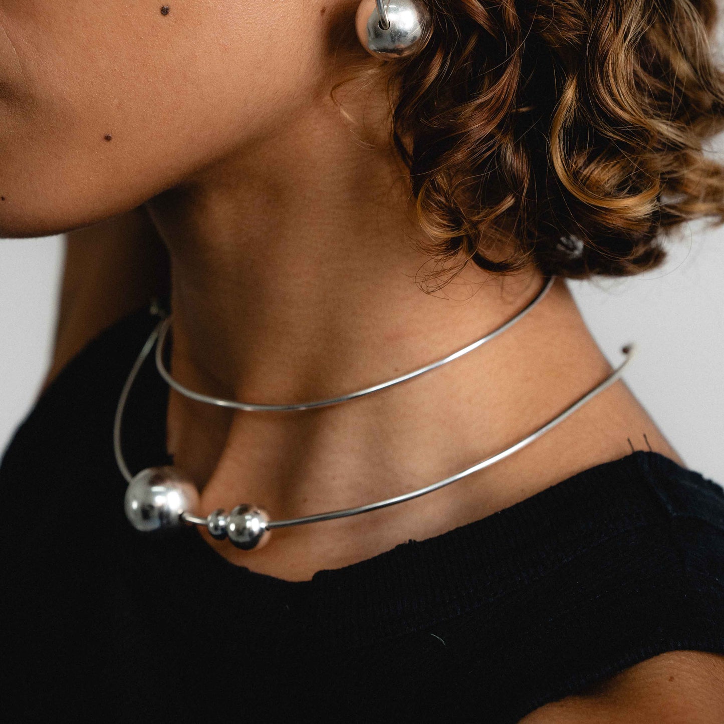 CHOKER