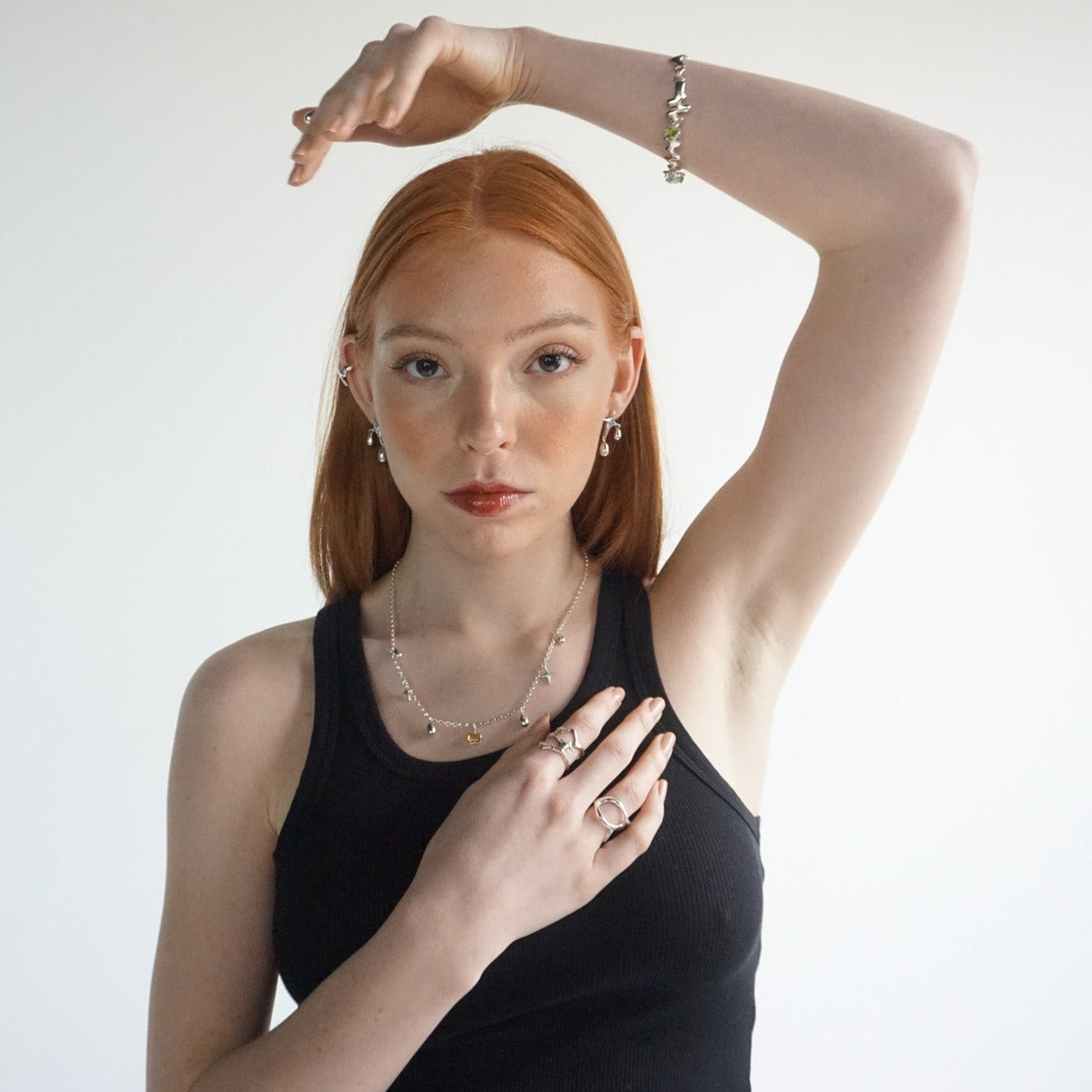 DRIPPING STAR EARRINGS