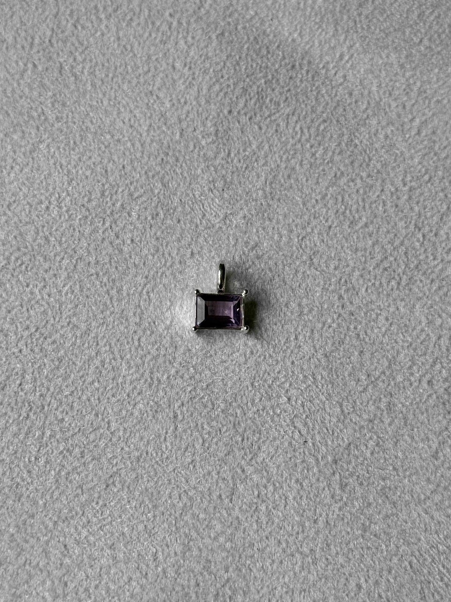 GEMSTONE CHOKER