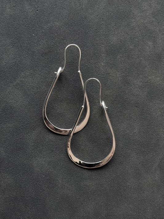 TEARDROP EARRINGS
