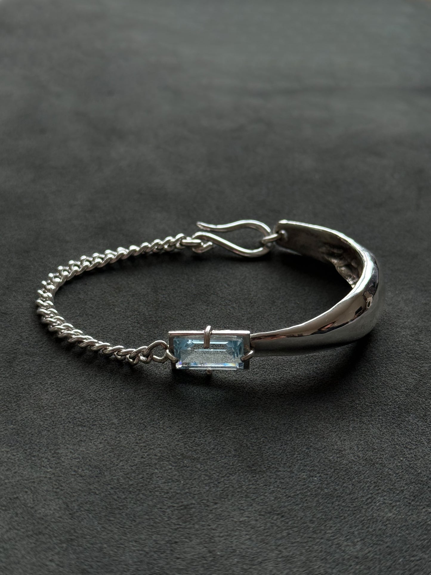 LUNA BRACELET
