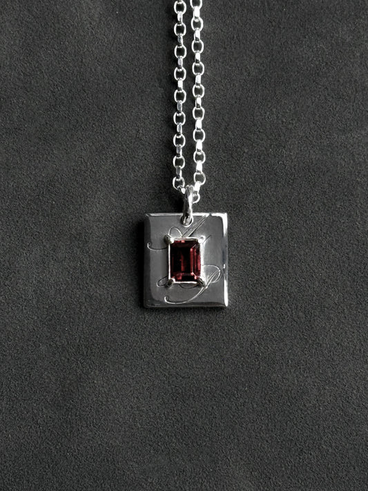 SOI PENDANT- custom gemstone and engraving