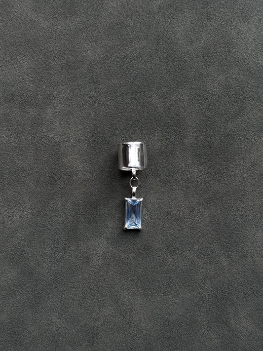 Mona ear cuff