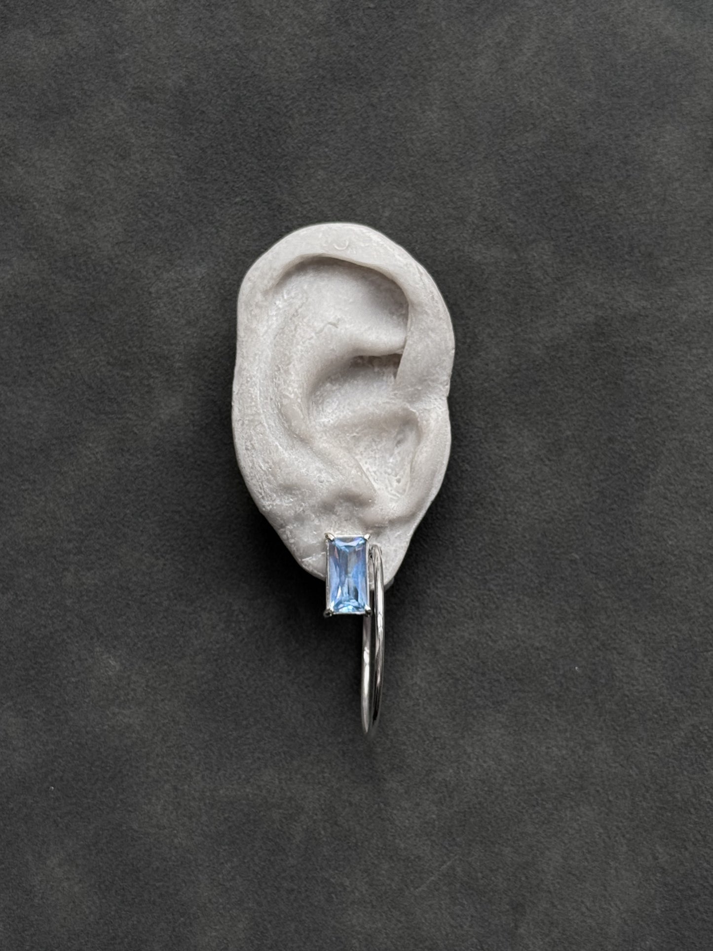 SMALL SIREN HOOPS