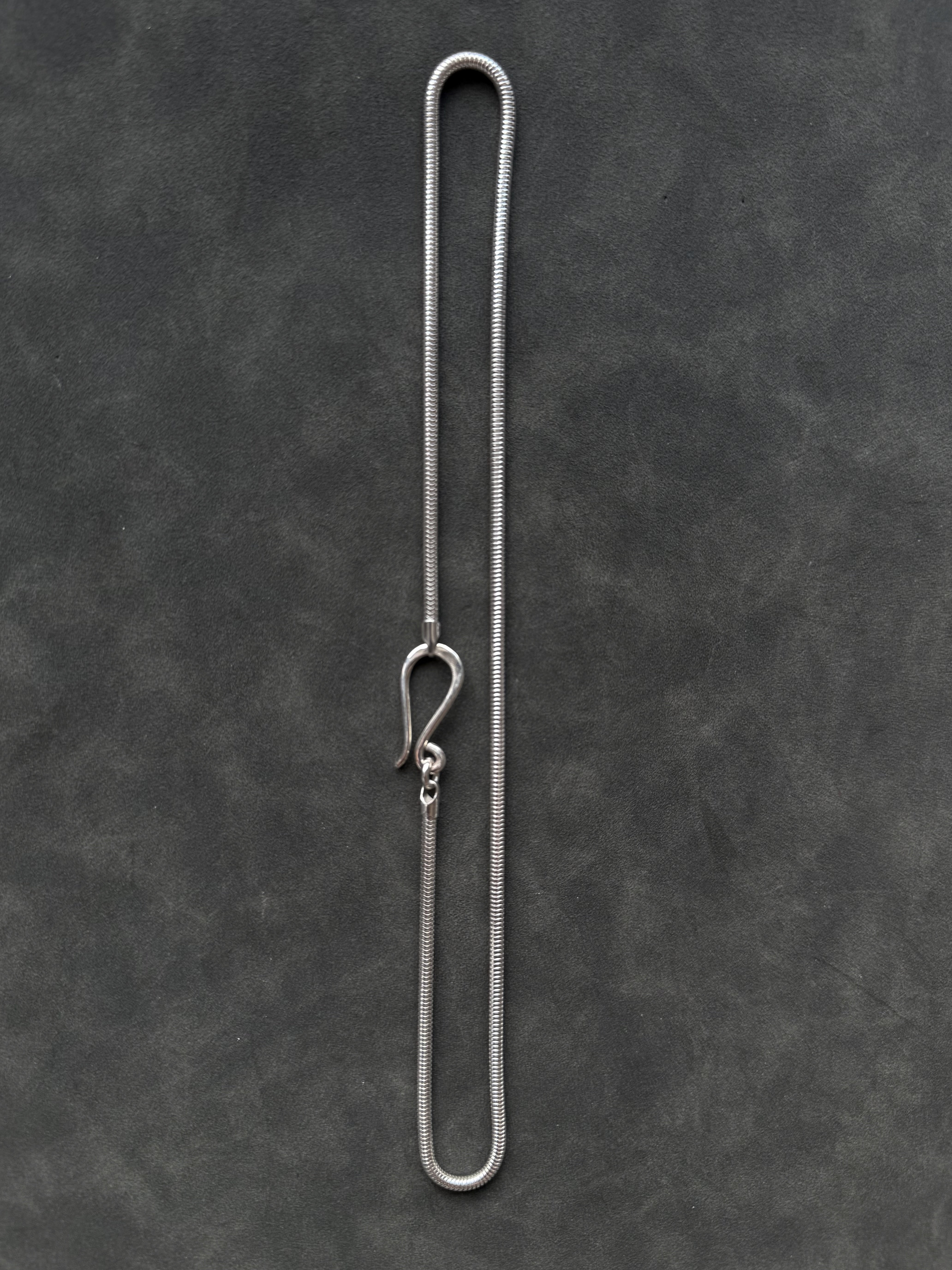 SNAKE CHAIN – TABI DSGN