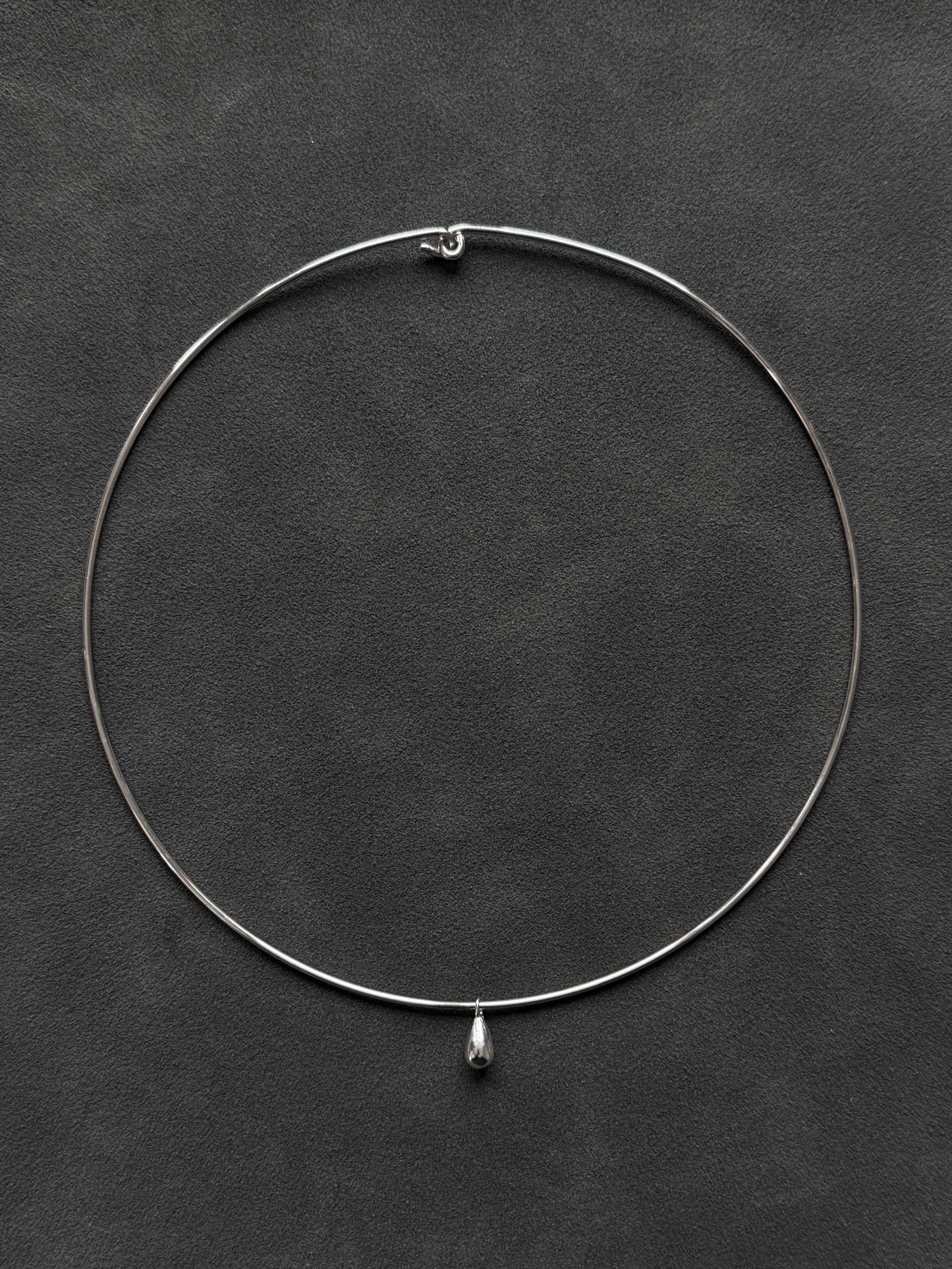 TEARDROP CHOKER