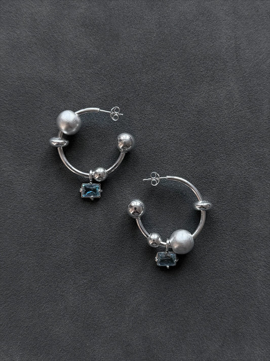 002 CHARM HOOPS