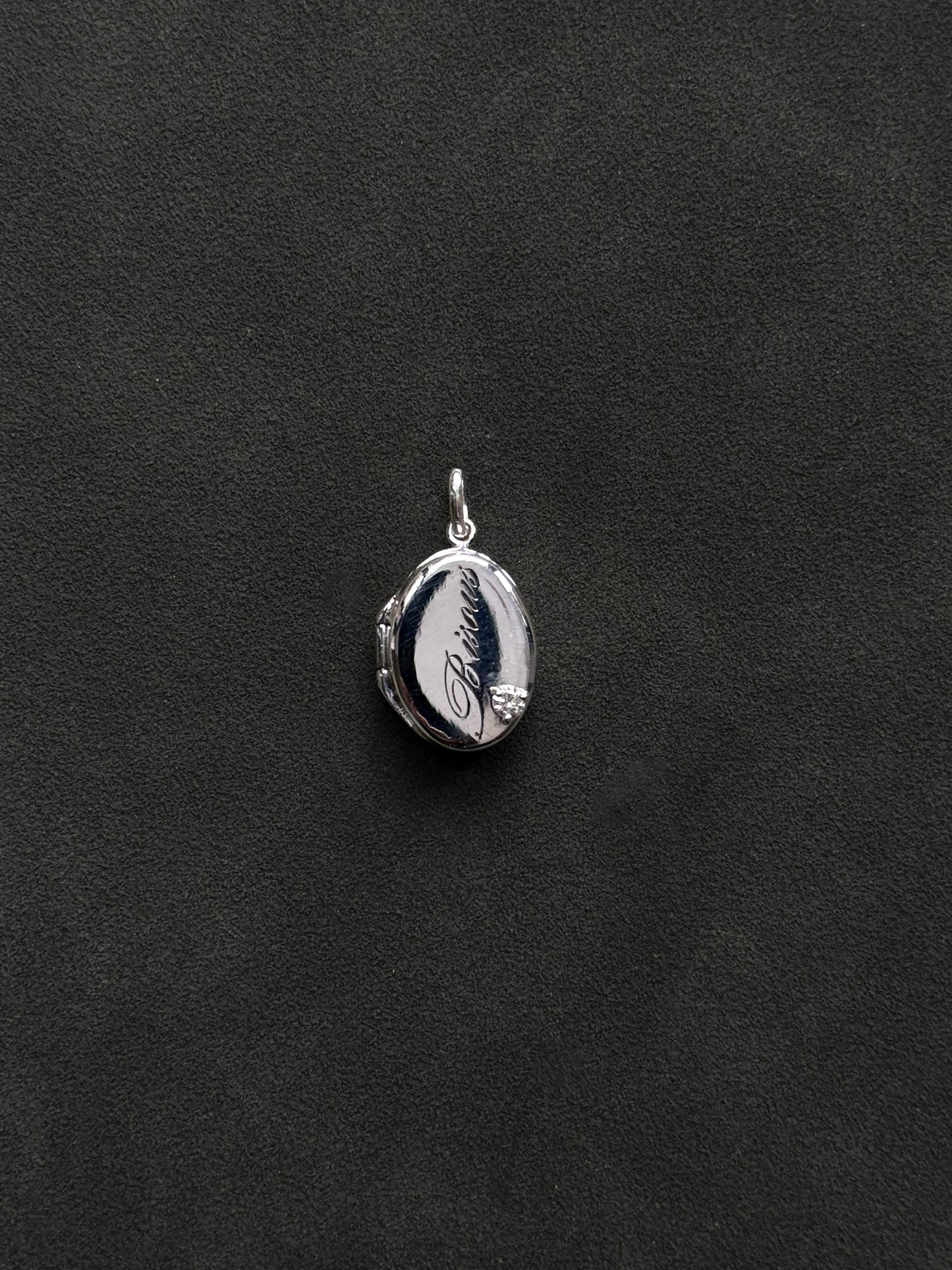 LOCKET