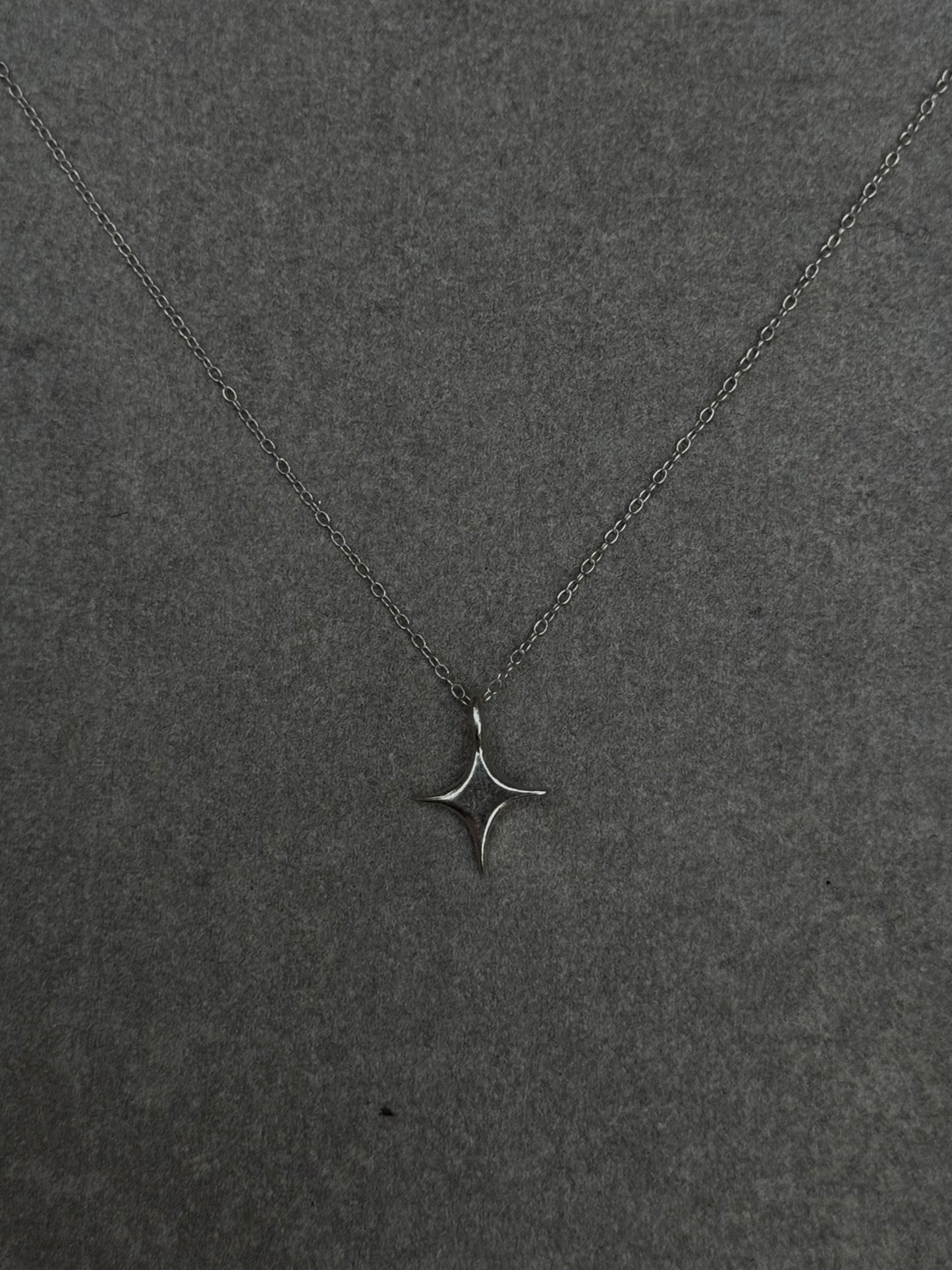 BABY STARGIRL NECKLACE