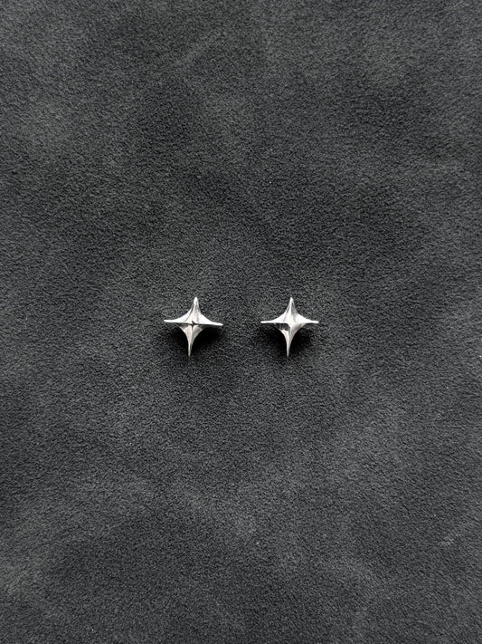 BABY STARGIRL STUDS
