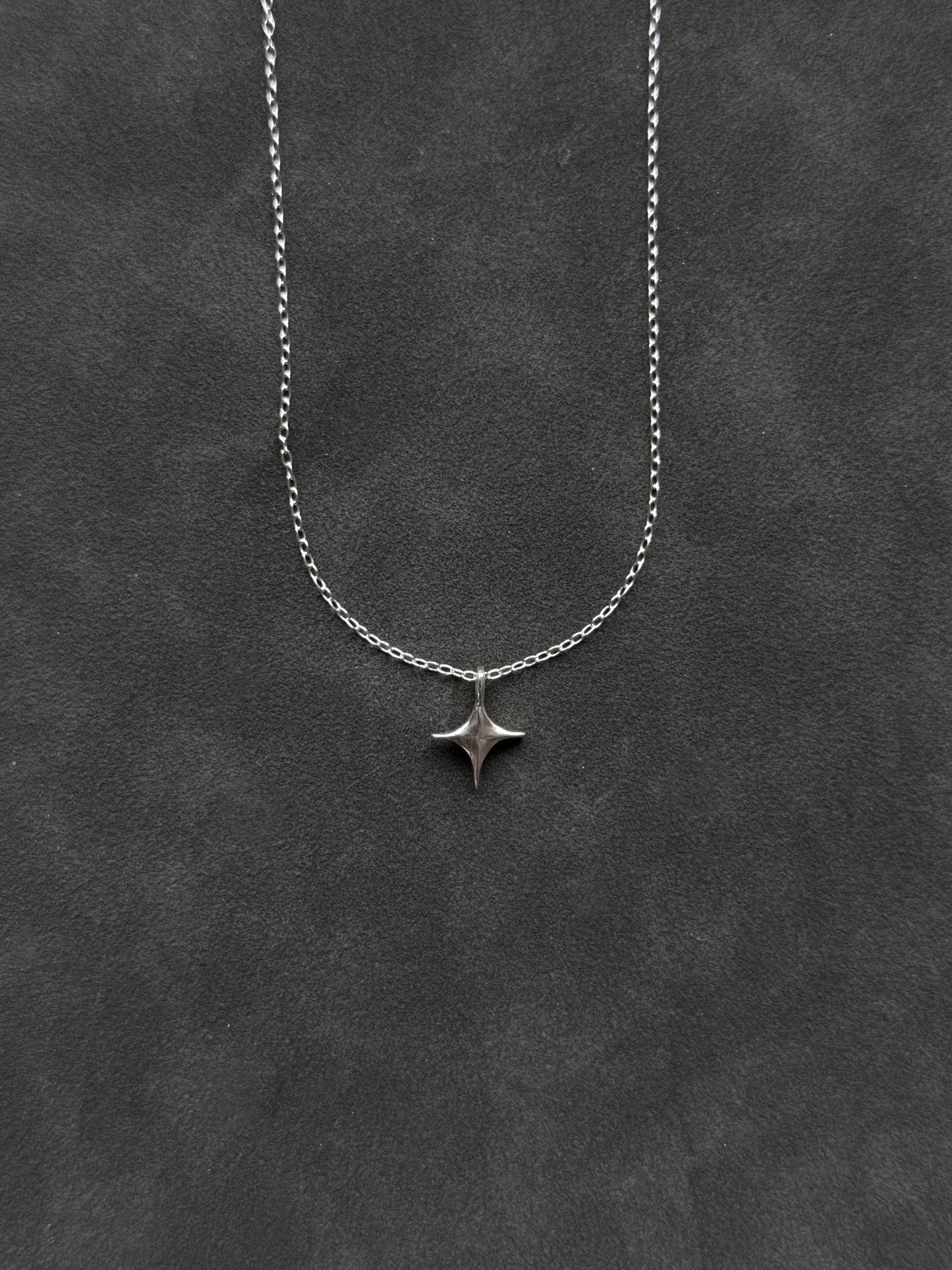 BABY STARGIRL NECKLACE