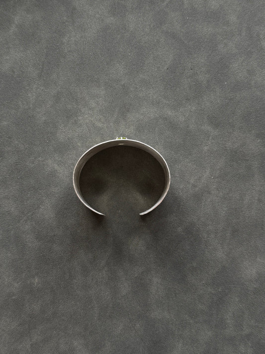 SILVER BANGLE WITH PERIDOT