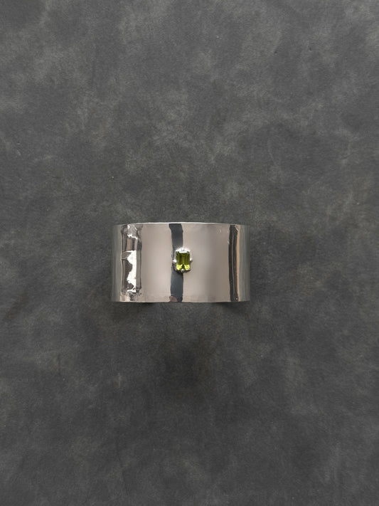 SILVER BANGLE WITH PERIDOT