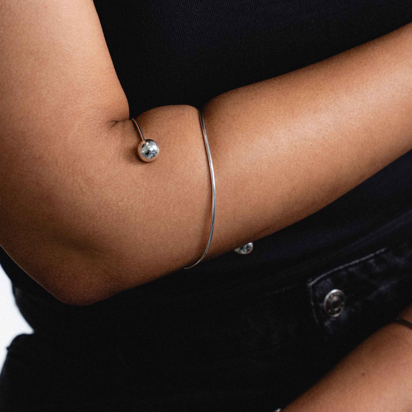 BUBBLE ARM CUFF