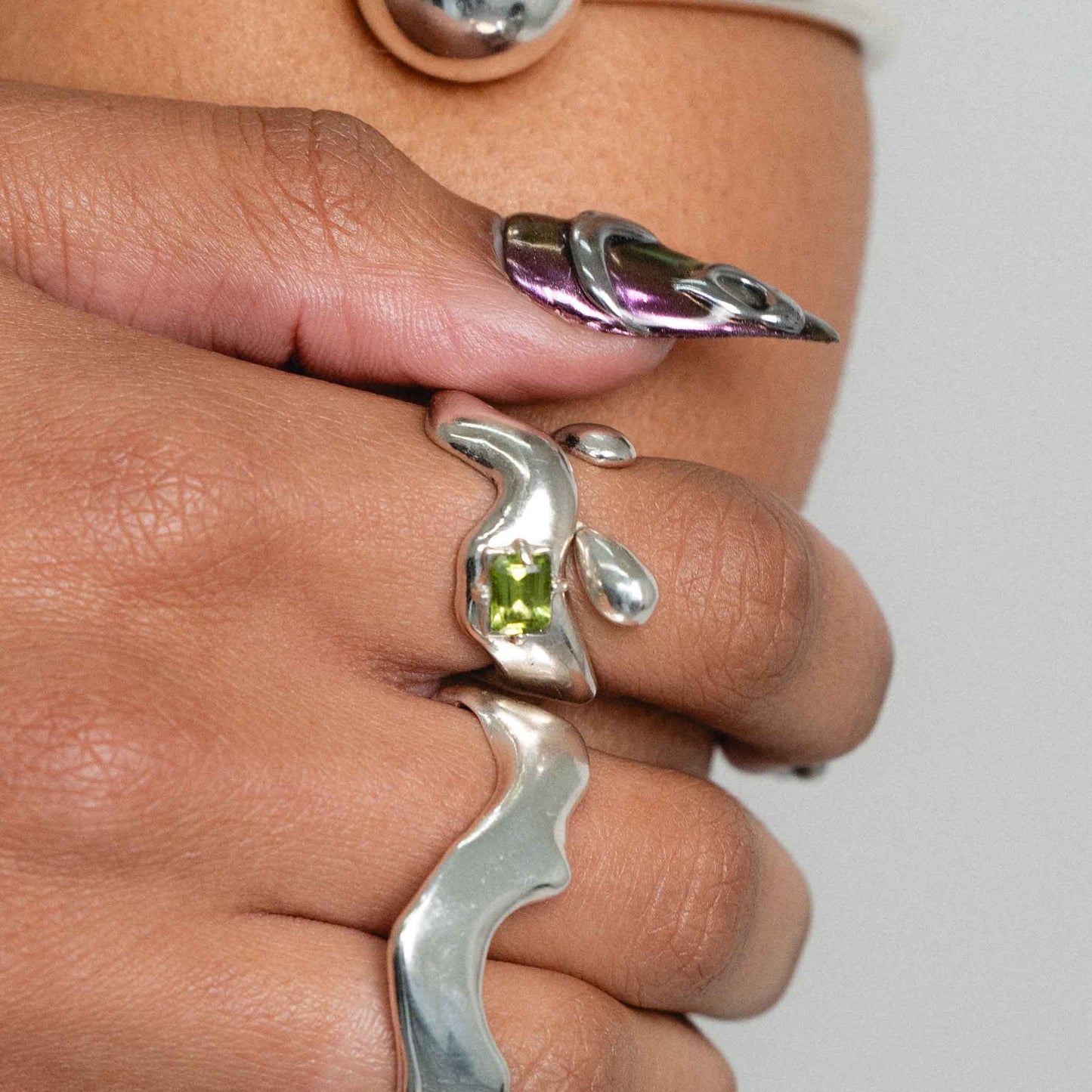 PERIDOT CRY BABY RING