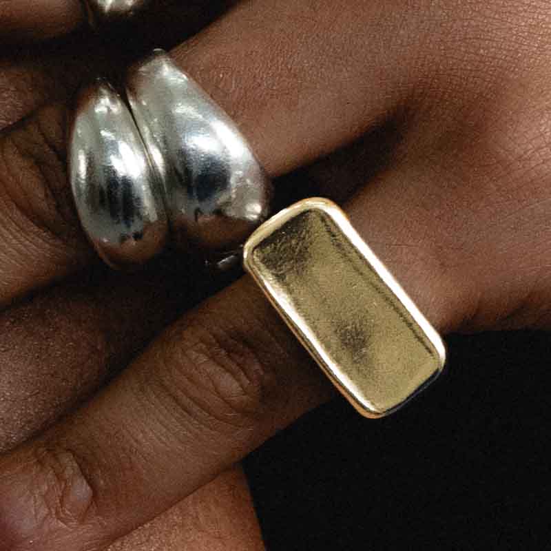 GOLD HONEY RING