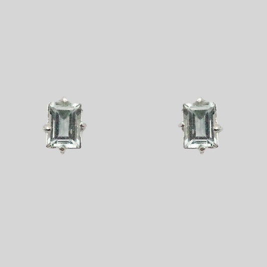 GREEN QUARTZ STUDS