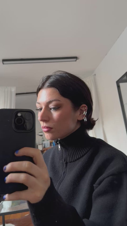 Mona ear cuff