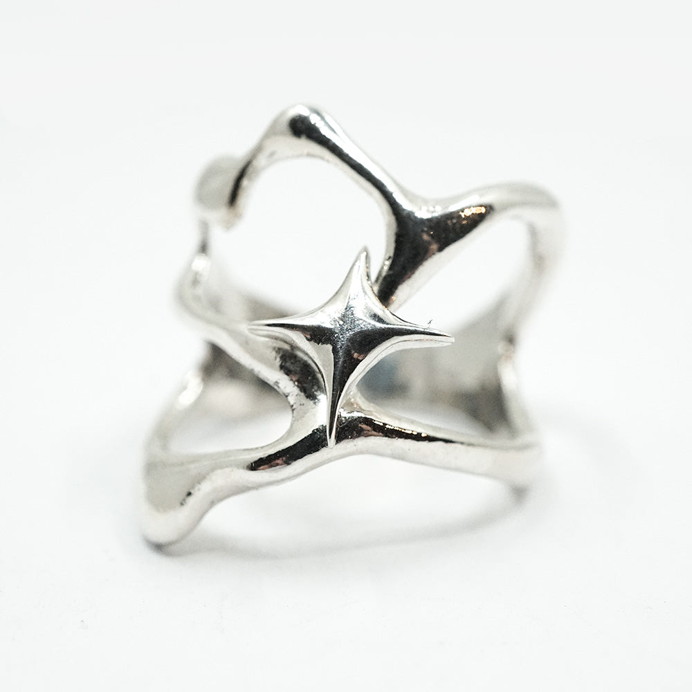 LIQUID LOVE RING WITH TWINKLE